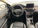 Used 2020 Ford Escape Titanium image 5