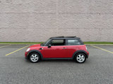 Used 2011 MINI Cooper Hardtop image 2