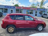 Used 2017 Jeep Compass Latitude image 4