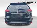 Used 2017 Nissan Rogue SV w/ SV Premium Package image 5