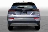 Used 2023 Chevrolet Bolt EUV LT w/ Comfort Package image 4