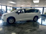 New 2026 Chrysler Pacifica Select image 2