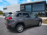 Used 2018 Jeep Cherokee Latitude image 3