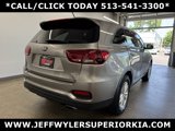 Used 2019 Kia Sorento LX image 3