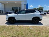 Used 2023 Jeep Compass Altitude w/ Convenience Group image 4