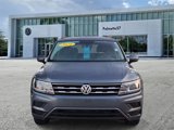 Certified 2021 Volkswagen Tiguan SE image 2