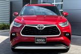 Used 2020 Toyota Highlander Platinum image 2