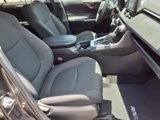 Used 2021 Toyota RAV4 LE image 3