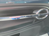 Used 2006 Chevrolet SSR w/ Preferred Equipment Group image 6