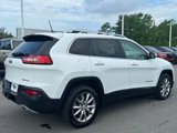 Used 2017 Jeep Cherokee Limited w/ Luxury Group image 5