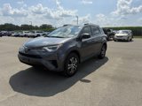 Used 2018 Toyota RAV4 LE image 3