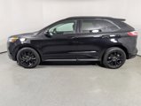 Used 2022 Ford Edge SE w/ Black Appearance Package image 4