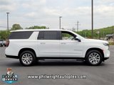 Used 2023 Chevrolet Suburban Premier image 3