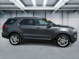 Used 2017 Ford Explorer XLT w/ Equipment Group 202A image 3