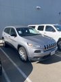 Used 2017 Jeep Cherokee Sport image 6