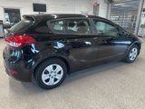 Used 2017 Kia Forte LX image 4