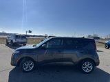 Used 2022 Kia Soul LX w/ Technology Package image 5