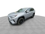 Used 2022 Toyota RAV4 LE image 4