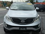 Used 2011 Kia Sportage SX w/ Premium Pkg w/Leather Seats image 6