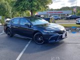 Used 2022 Toyota Camry SE image 2