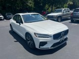 Certified 2024 Volvo S60 B5 Core image 3