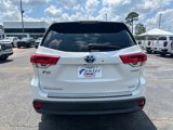 Used 2019 Toyota Highlander XLE image 4