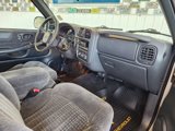 Used 2001 Chevrolet S10 Pickup LS w/ Preferred Equipment Group image 2