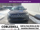 Used 2022 Jeep Compass Latitude image 2