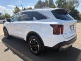 Used 2024 Kia Sorento S w/ Panoramic Sunroof Package image 3