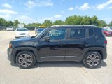 Used 2017 Jeep Renegade Limited image 2