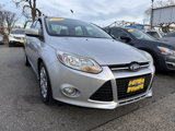 Used 2012 Ford Focus SE w/ SE Winter Pkg image 2