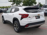 Used 2024 Chevrolet Trax LT w/ Driver Confidence Package image 6