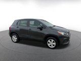 Used 2019 Chevrolet Trax LS image 2