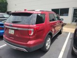 Used 2017 Ford Explorer XLT w/ Equipment Group 202A image 3