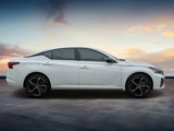 Used 2024 Nissan Altima 2.5 SR image 2