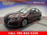 Used 2023 Nissan Altima 2.5 SV image 3