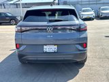Used 2023 Volkswagen ID.4 Pro image 5