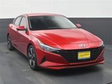 Used 2023 Hyundai Elantra SEL w/ Convenience Package image 2