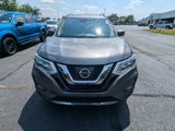Used 2017 Nissan Rogue SL image 2