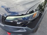 Used 2019 Jeep Cherokee Trailhawk image 6
