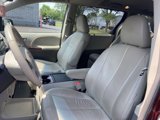Used 2014 Toyota Sienna XLE image 5