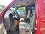 Used 1999 Ford E-150 and Econoline 150 image 2