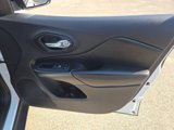 Certified 2022 Jeep Cherokee Trailhawk w/ Trailer Tow Group image 4
