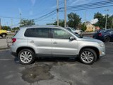 Used 2009 Volkswagen Tiguan S image 4