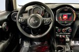 Used 2019 MINI Cooper 4-Door Hardtop image 5