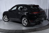 Certified 2022 Porsche Macan image 3