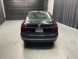Used 2018 Volkswagen Passat 2.0T SE image 3