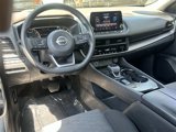 Used 2023 Nissan Rogue SV image 2