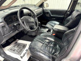 Used 2004 Jeep Grand Cherokee Laredo w/ Tan Your Hide Group image 2