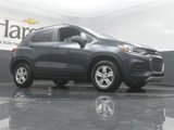 Used 2022 Chevrolet Trax LT w/ LT Convenience Package image 2